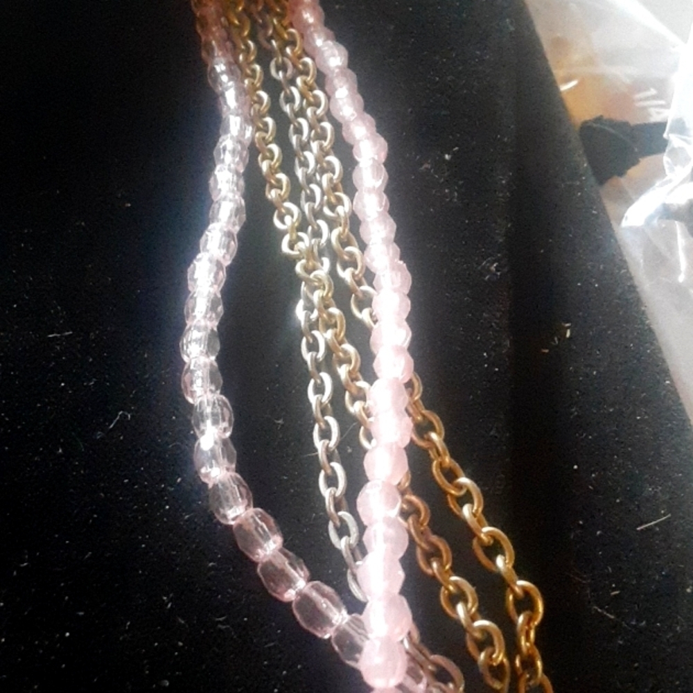 Elegant Multi-Layered Silver Rhinestone and Pink Beaded and Gold Tone Necklace - Picture 4 of 6